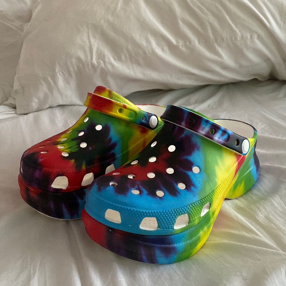 Brand New Tie-dye Crocs!